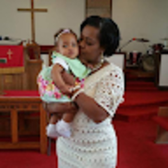 Meet your Posher, Sandra - Picture 1 of 1